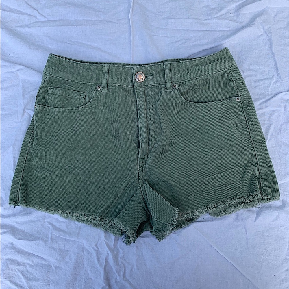 Forever21 Size 27 Sage Green Corduroy CutOff Short